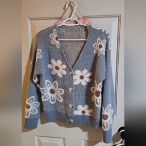 Medium floral sweater